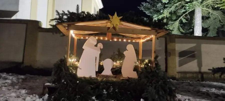 4.adventná nedeľa- ...znášal trest za náš pokoj...